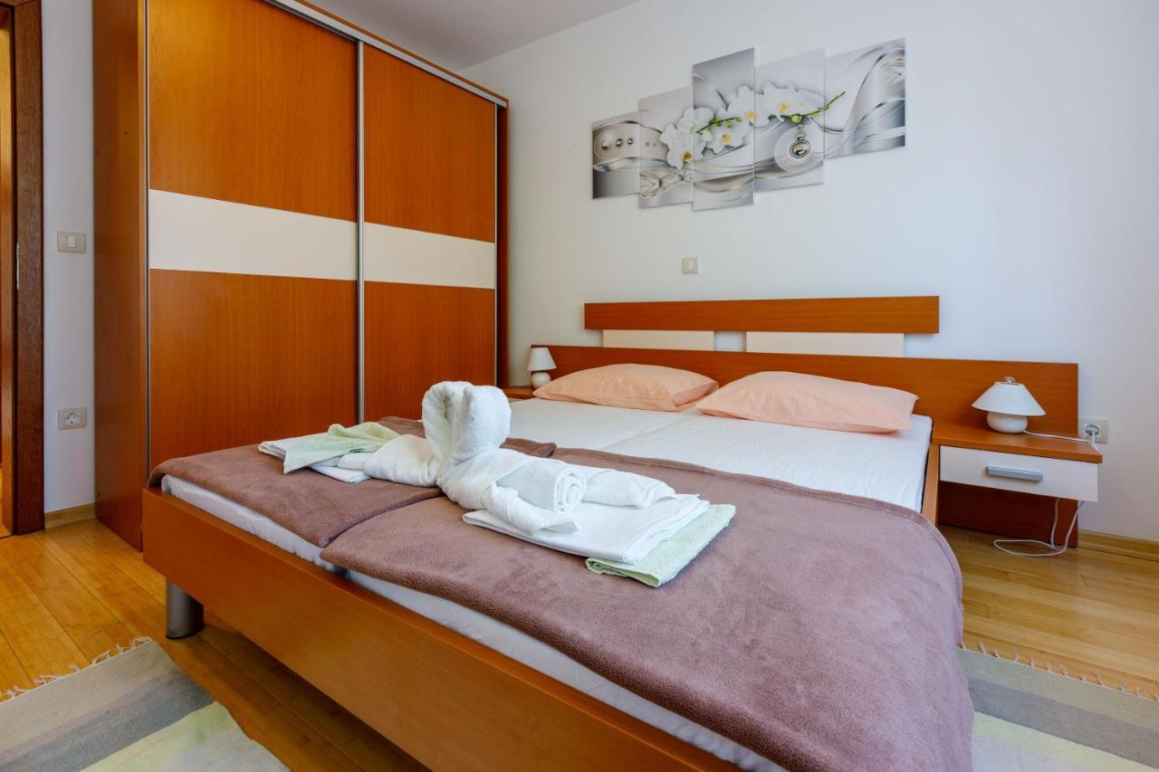 Apartments Robic Селце Екстериор снимка