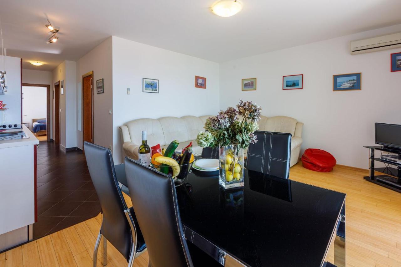 Apartments Robic Селце Екстериор снимка