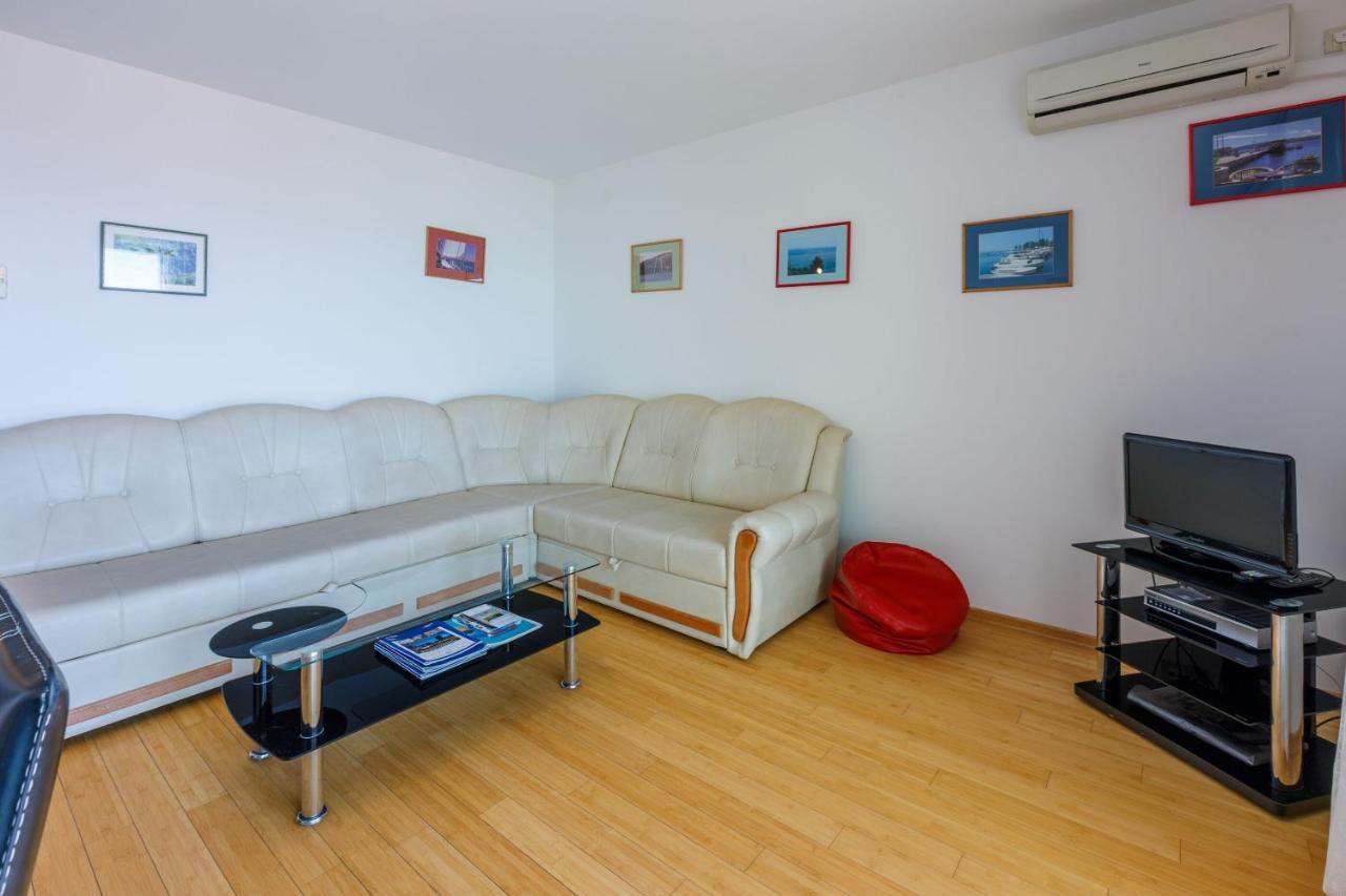 Apartments Robic Селце Екстериор снимка